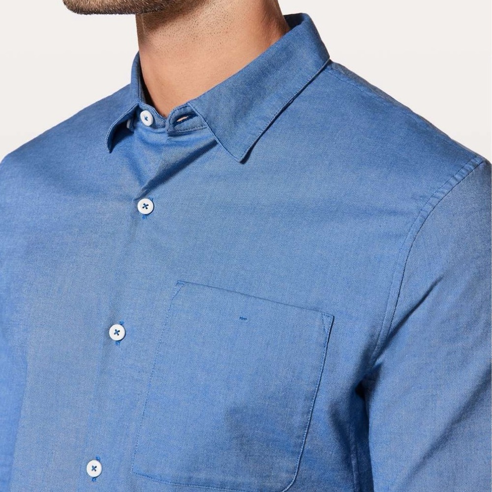 Lululemon All Town Buttondown Shirt Mens Med Blue Collared Classic Work Casual - Picture 2 of 12